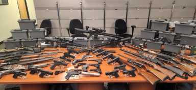 guns