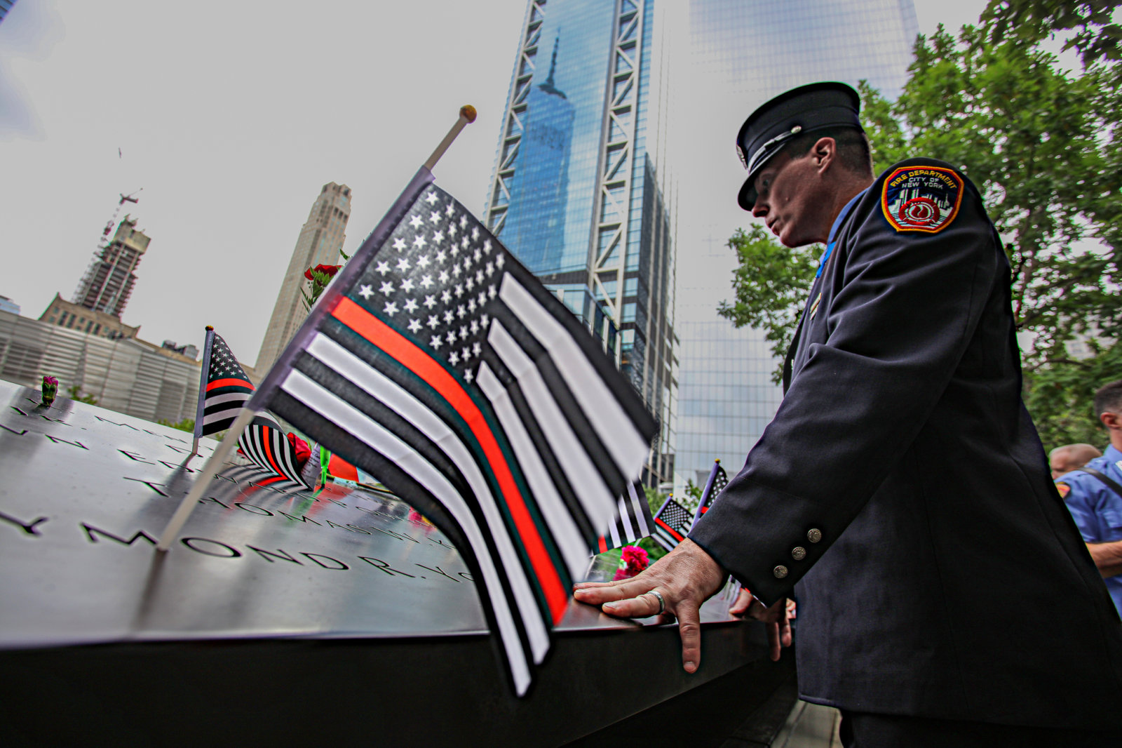 Remembering 9/11 | New Yorkers exhibit strength and undying love at ...