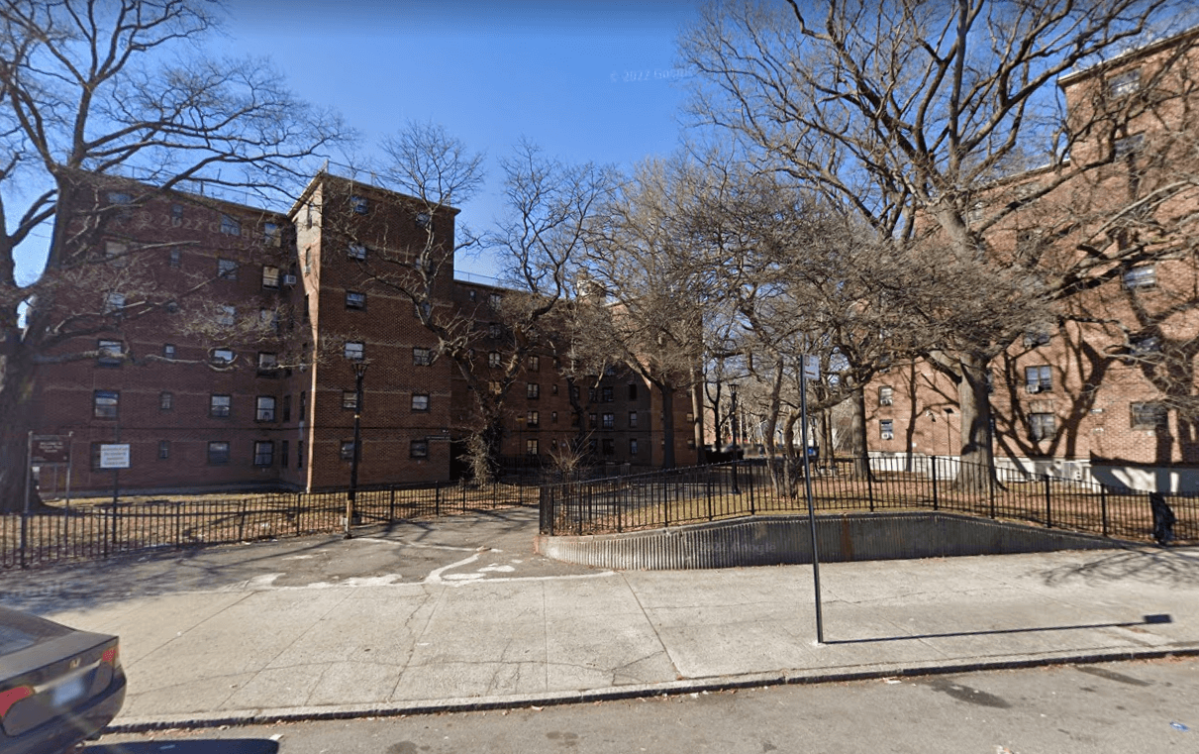 49 pct double shooting