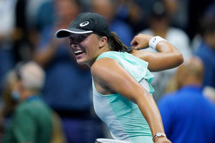 2022 US Open: Thursday women's semi-finals schedule, best bets, picks, and more 2 Iga Swiatek at the US Open