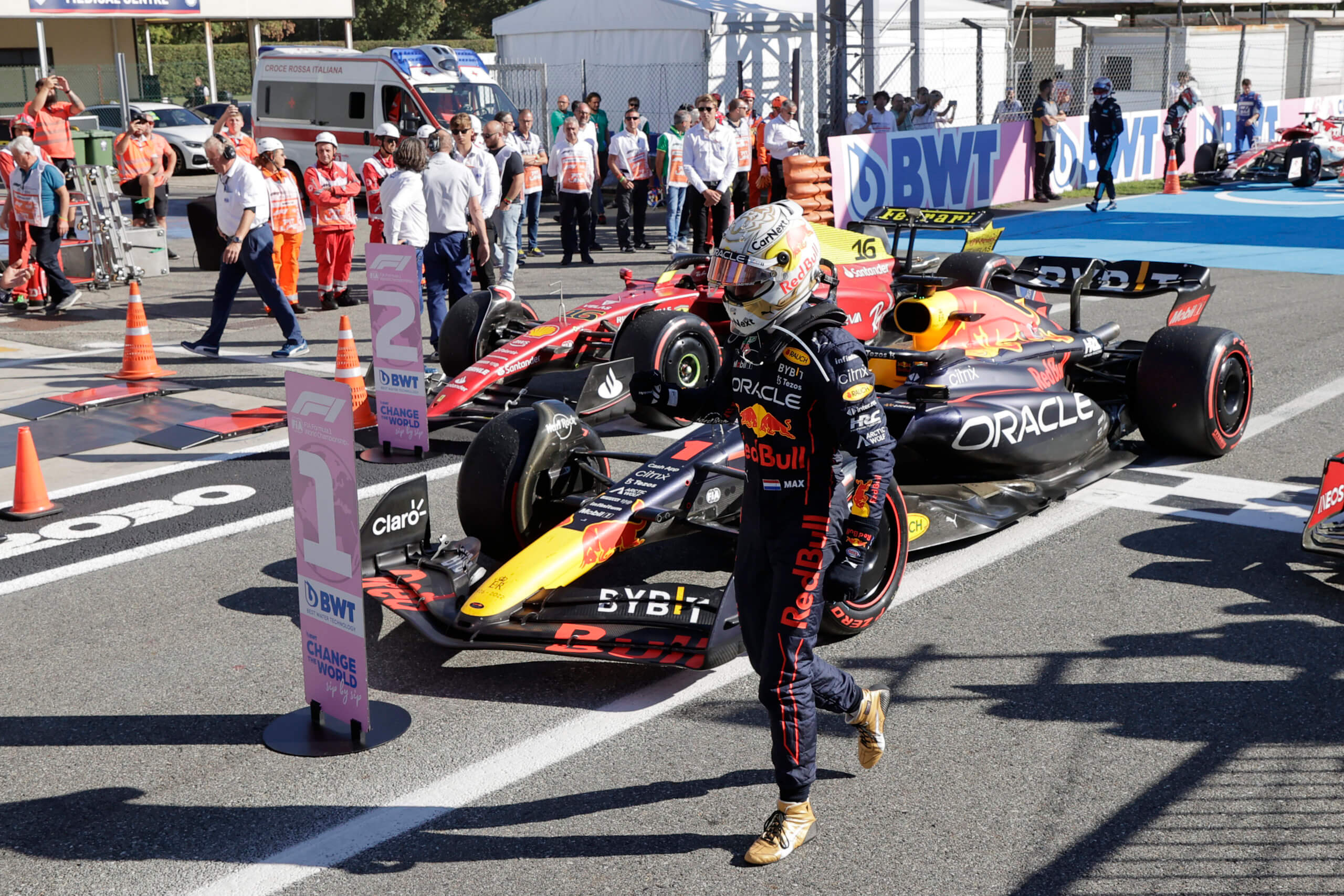 F1 betting odds singapore 315 ema strategy for forex