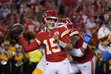 Patrick Mahomes and the Kansas City Chiefs take on the Bengals