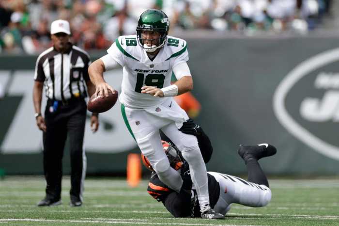 NFL Week 8 Survivor Pool: Top 3 Picks to Play in Week 9 2 Jets fall to Bengals