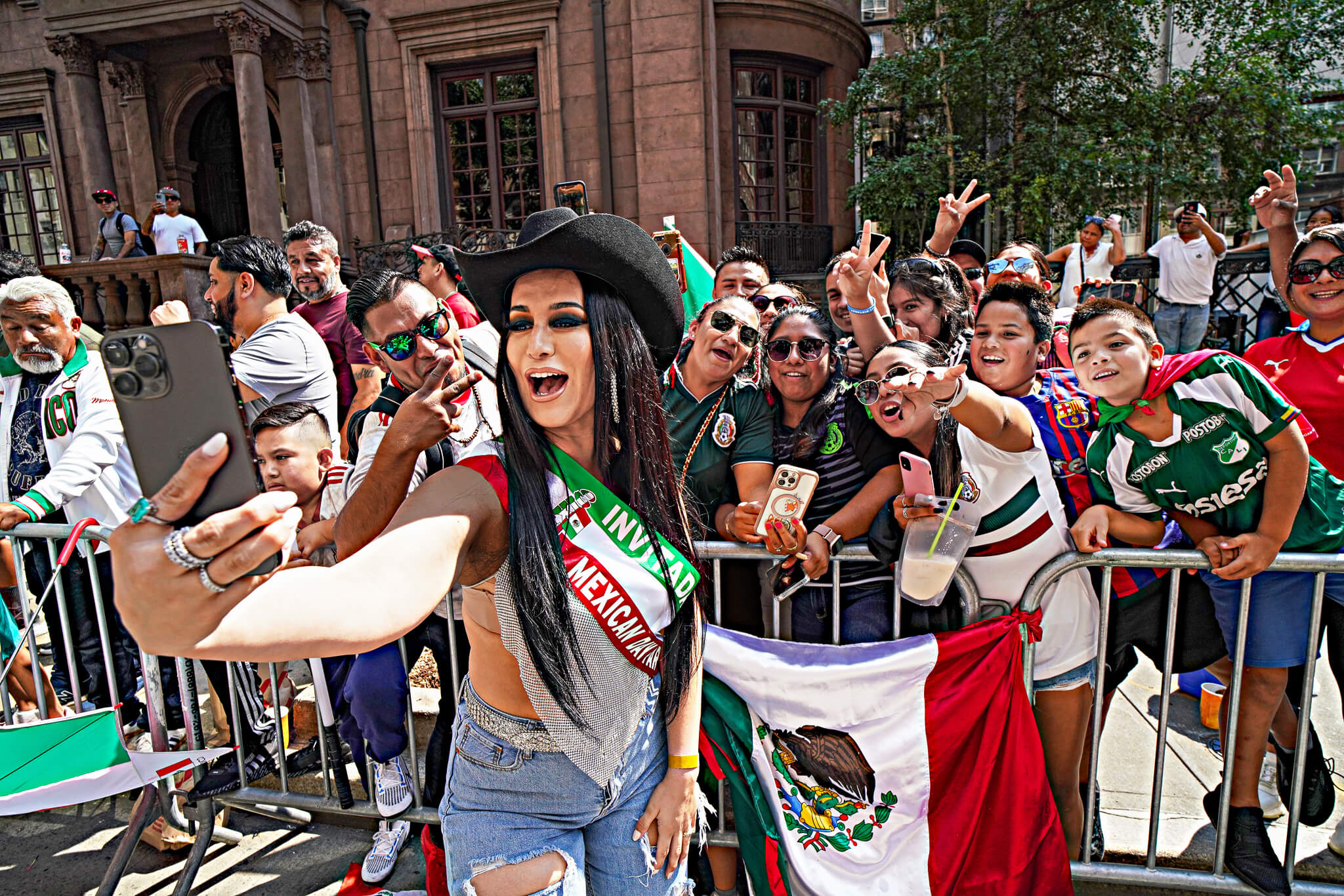 SEE IT The Mexican Day Parade marches through Midtown amNewYork