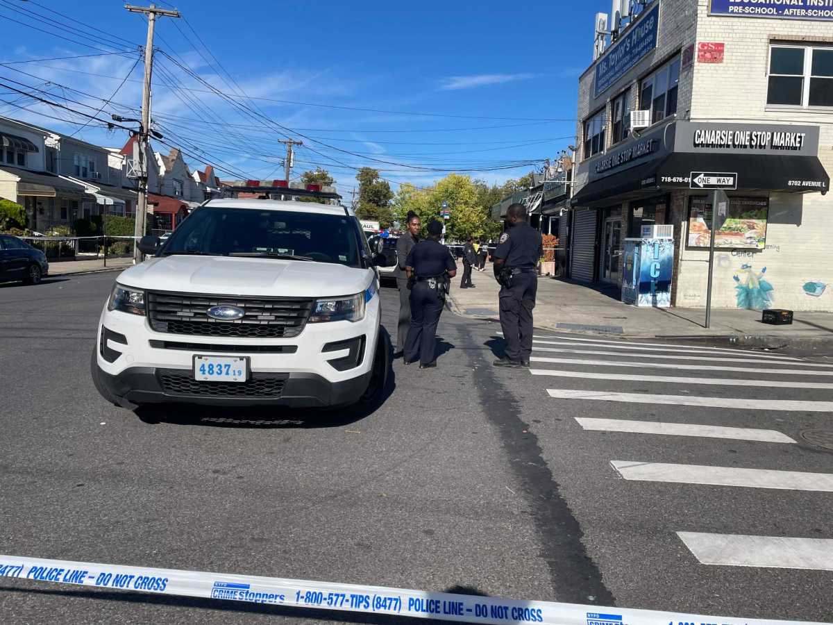 Brooklyn stabbing leaves man dead