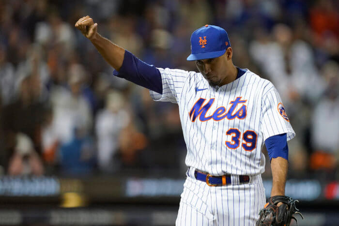 Edwin Diaz's injury hurts the Mets' World Series chances