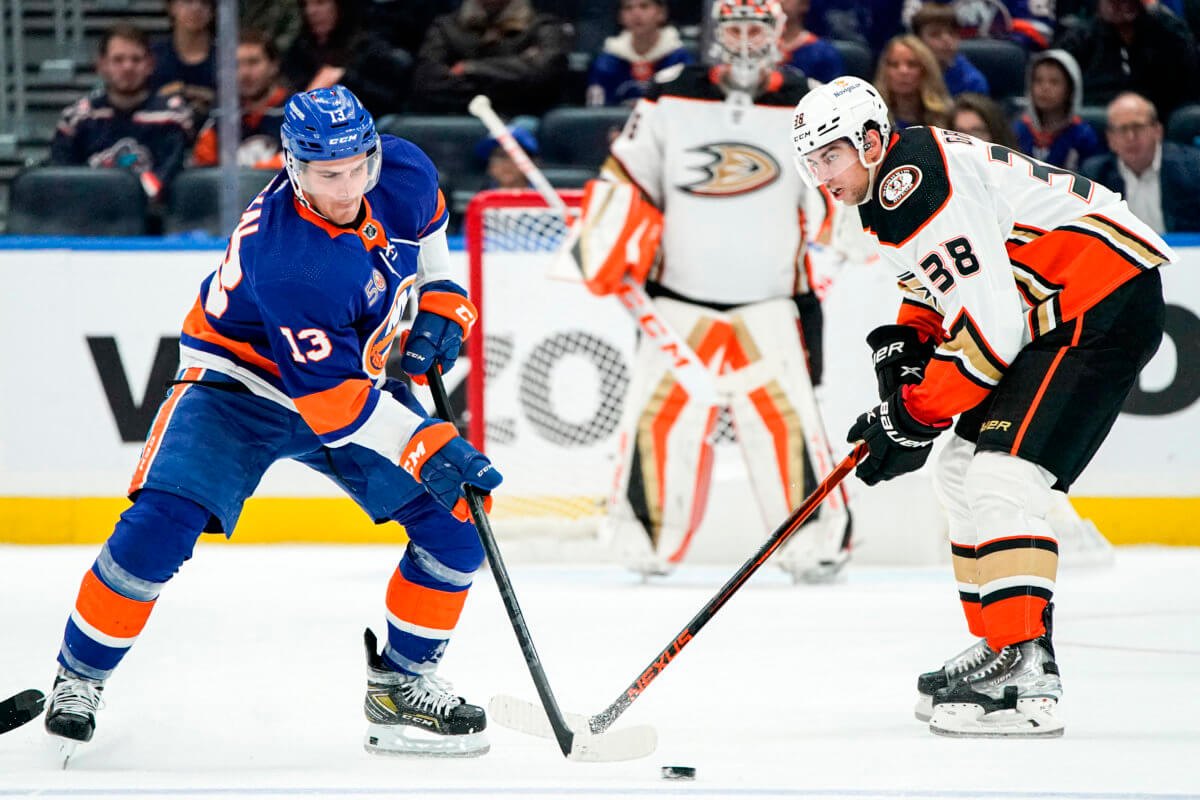 Islanders Mathew Barzal