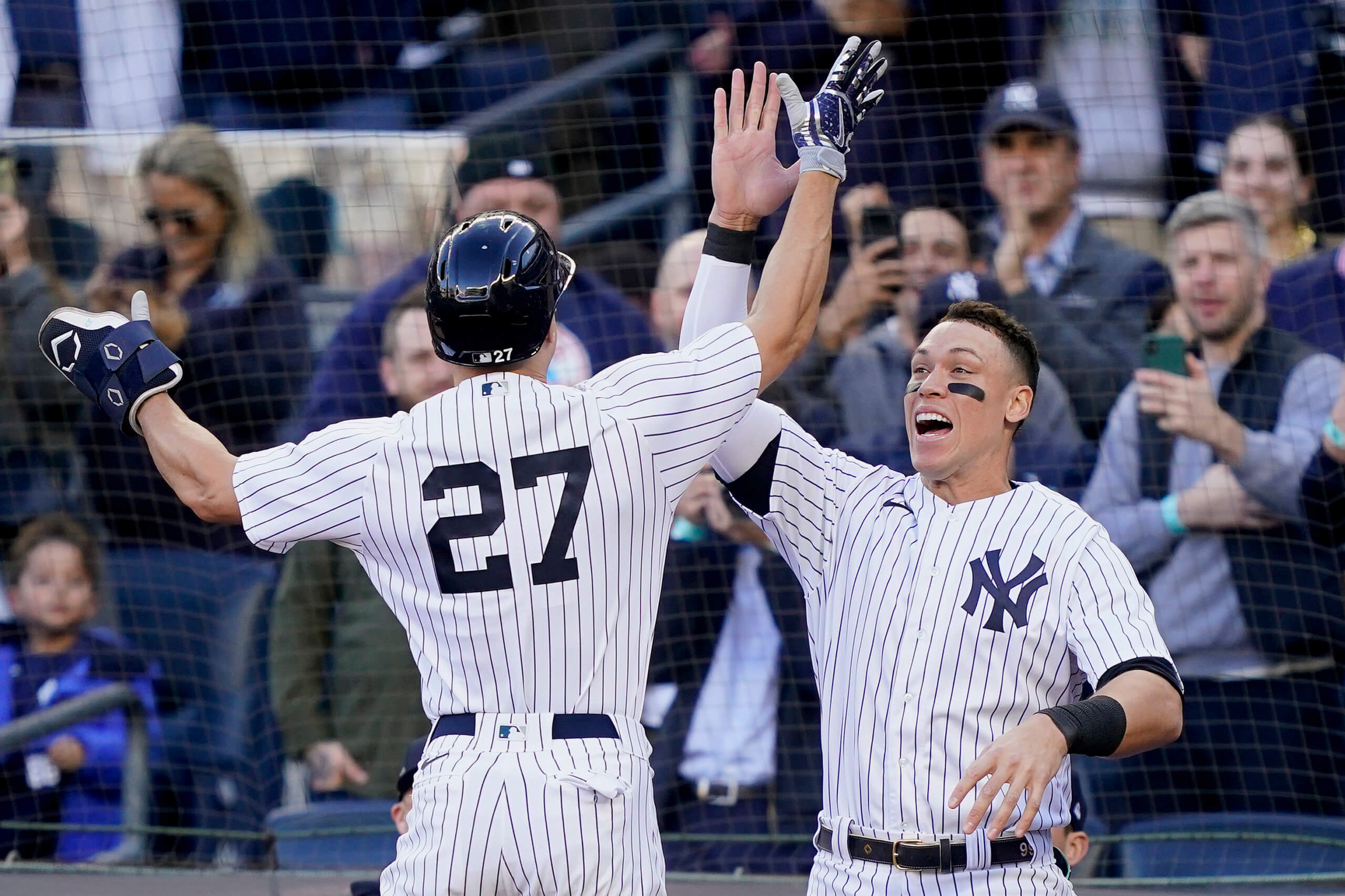 Yankees Beat Guardians in Game 5, Advancing to ALCS - The New York Times