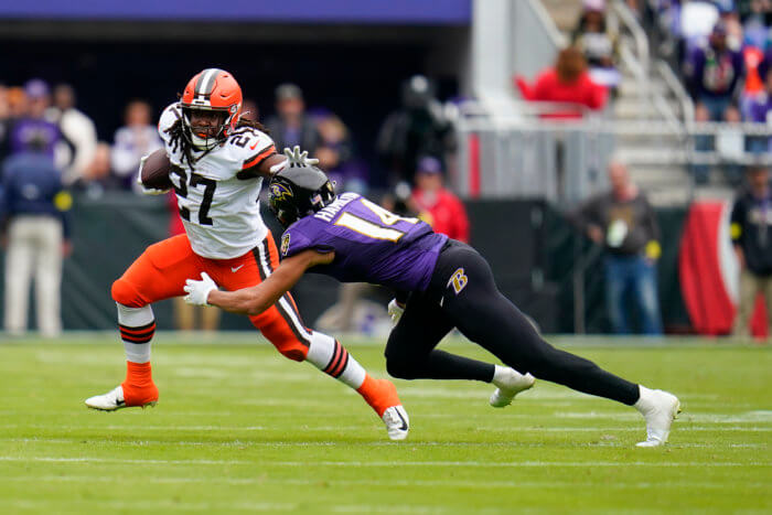 Kareem Hunt and the Cleveland Browns take on the Bengals