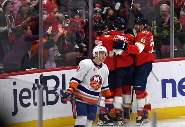 Islanders Panthers