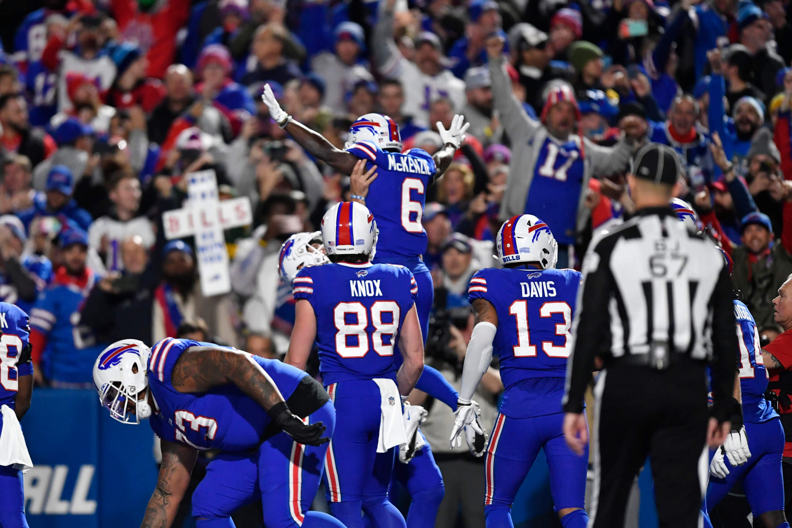 Buffalo Bills studs and duds after their Week 8 victory over the Green Bay  Packers