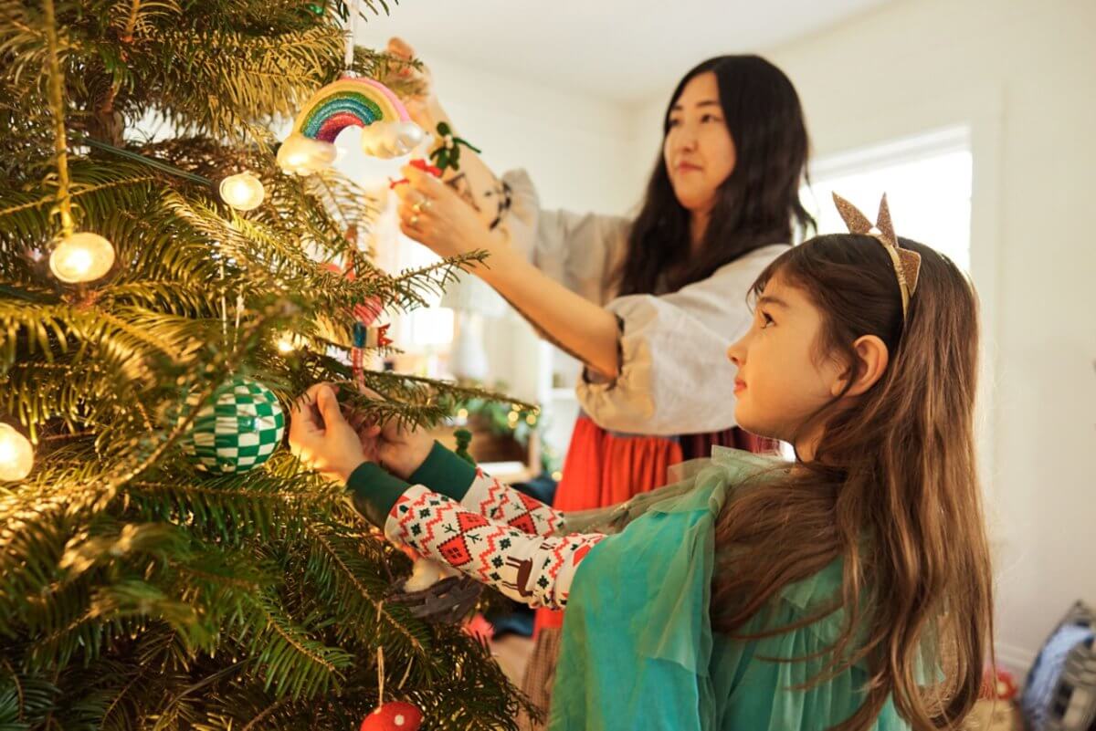 Nordstrom's New York City flagship unveils larger-than-life holiday  decorations