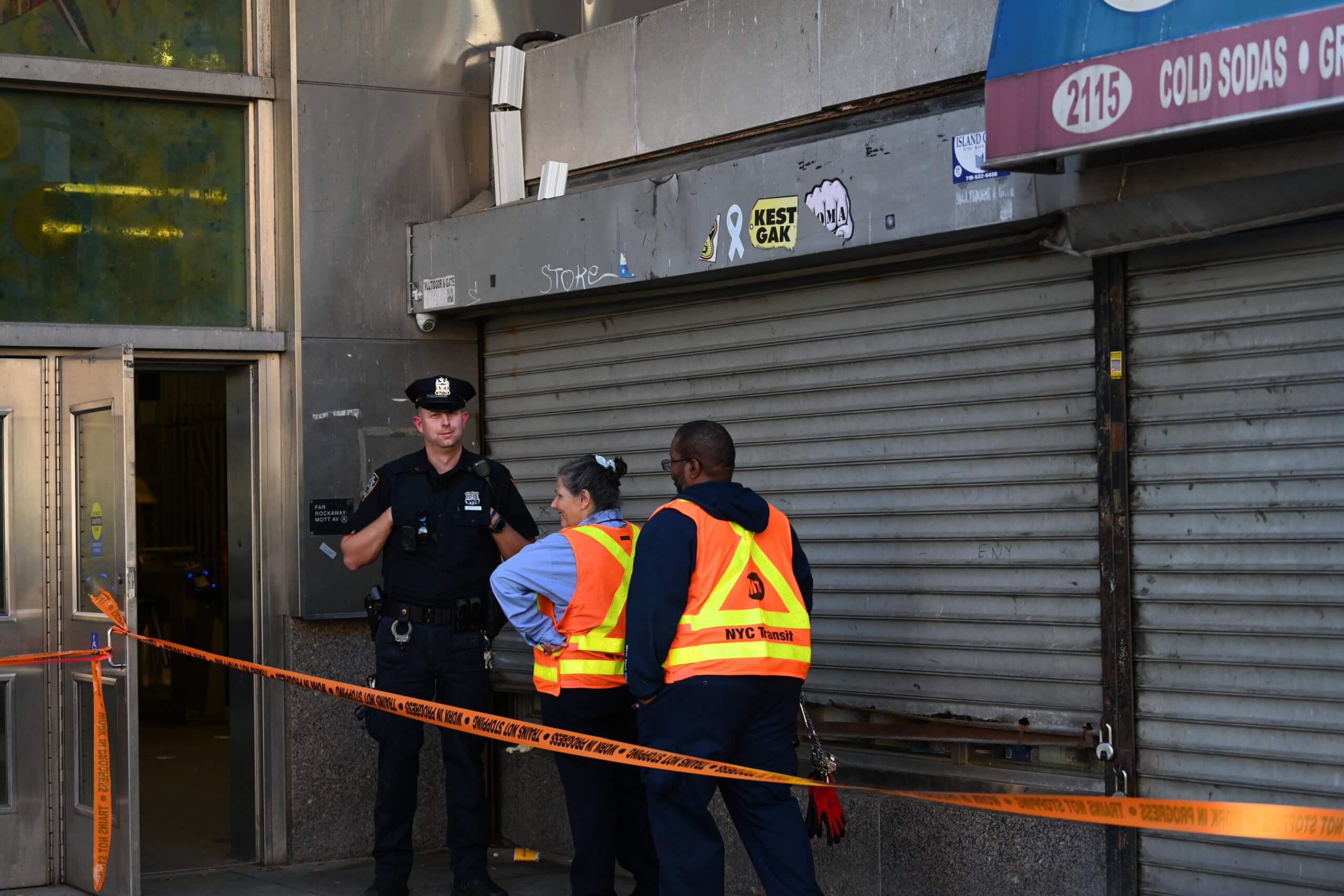 Teen killed during Far Rockaway subway shooting: cops 4