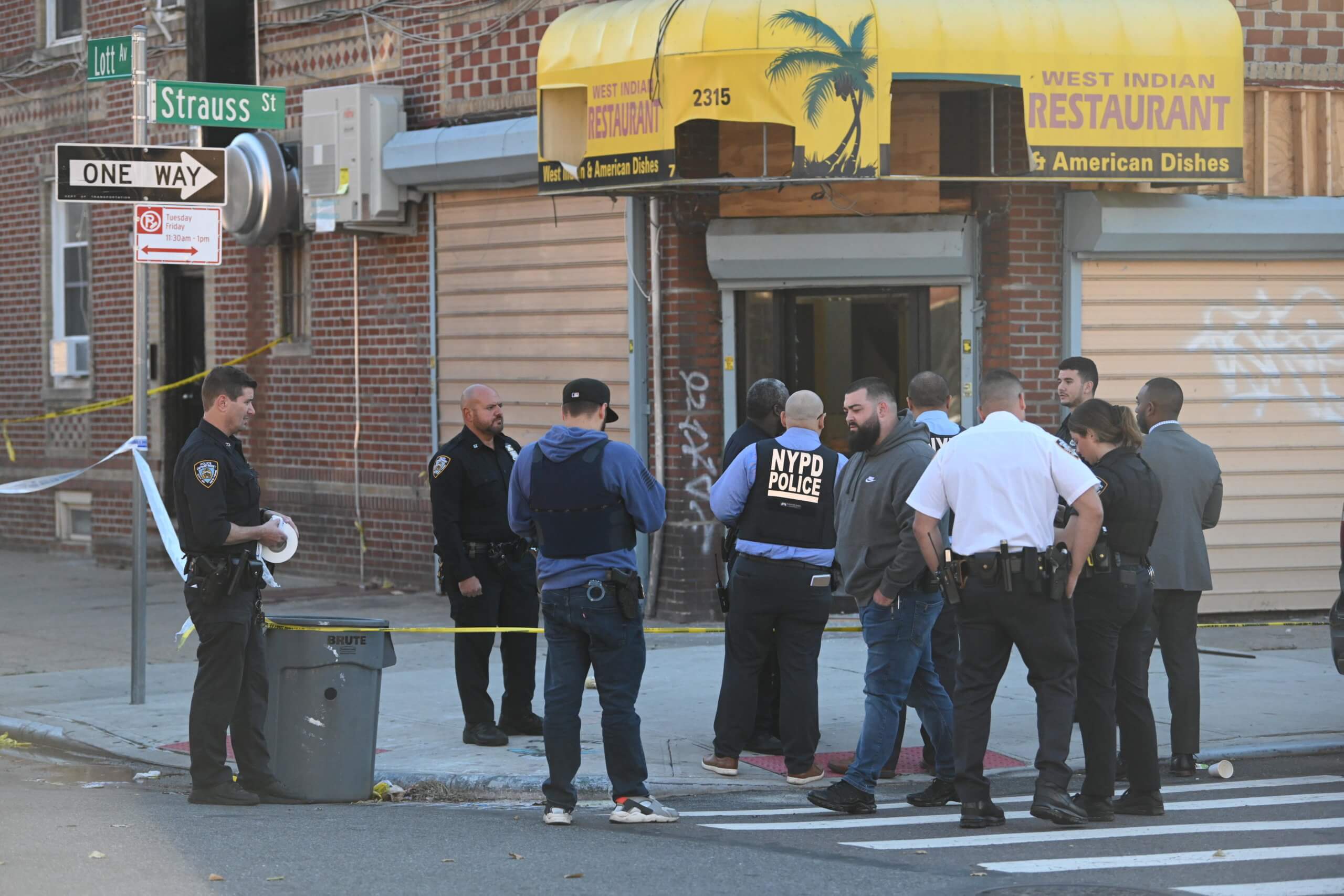 cops outside brownsville restaurant