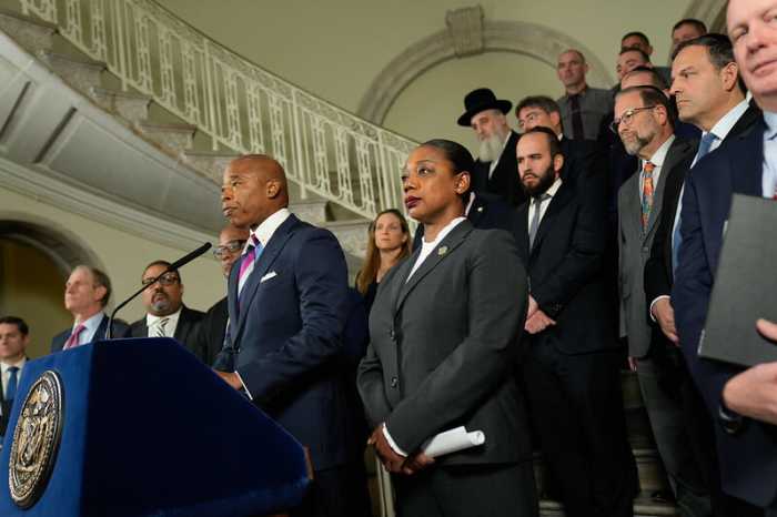 Mayor Adams speaks out against anti-Semitic attack thwarted