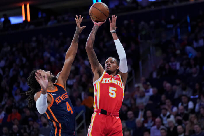 Will Knicks get buried by poor three-point defense? 2 Dejounte Murray scored 36 points to led the Hawks over the New York Knicks