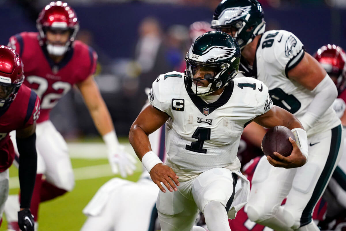 Philadelphia Eagles vs Washington Commanders: Monday Night Football Week 10  preview, picks, top prop bets, more