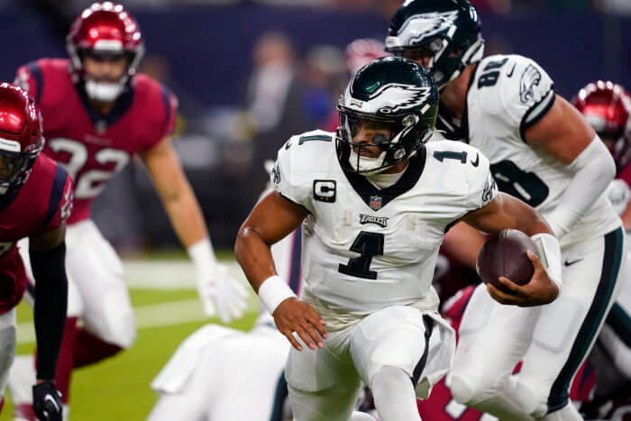 Jalen Hurts and the Philadelphia Eagles take on the Chiefs