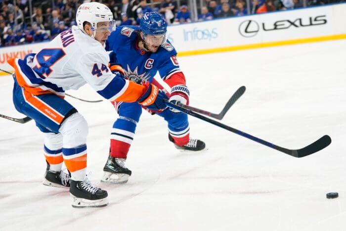 "Never say die" Islanders stun Rangers in 4-3 comeback victory at MSG 2