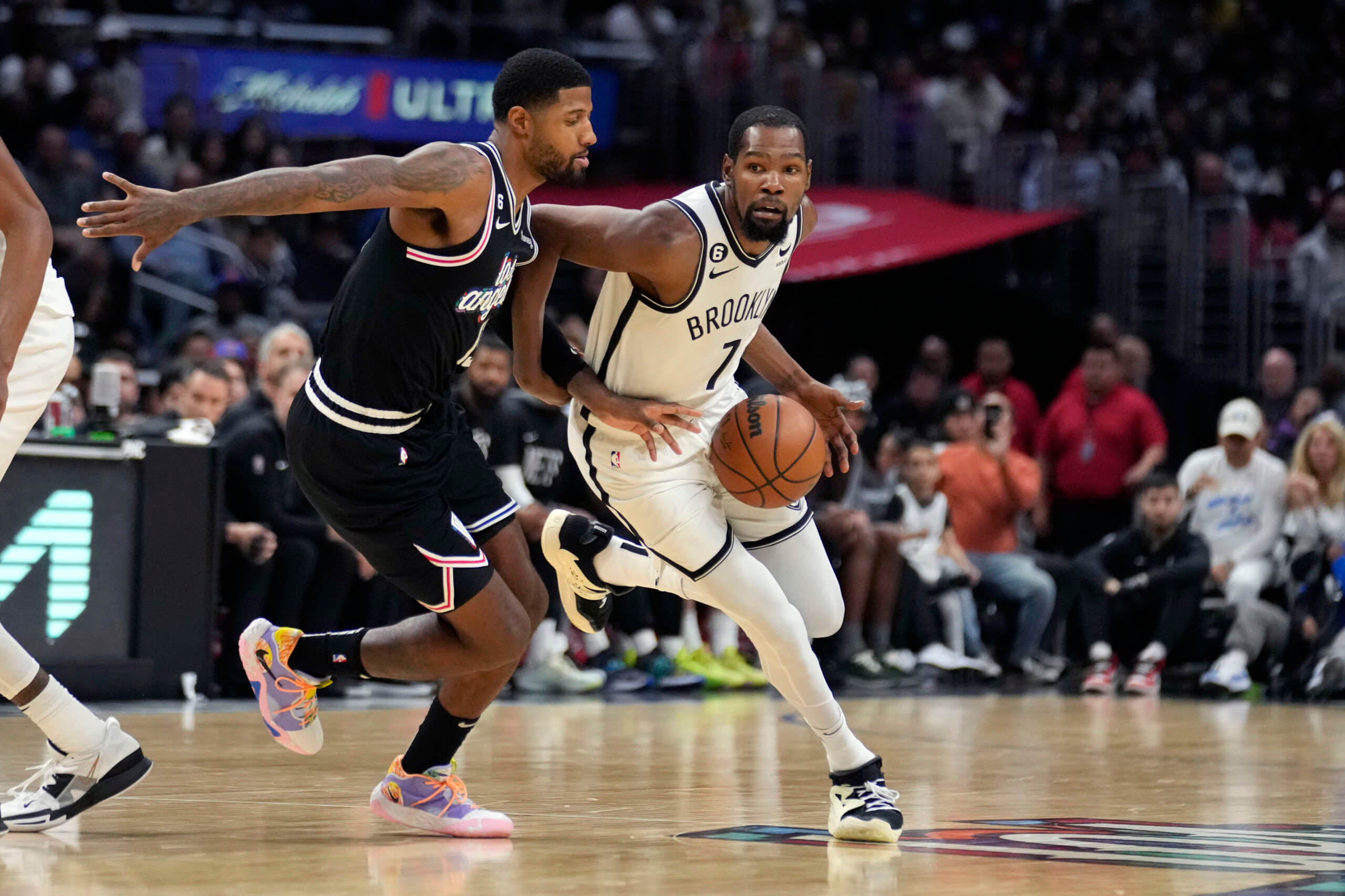 Kevin Durant requests a trade from the Brooklyn Nets - Los Angeles