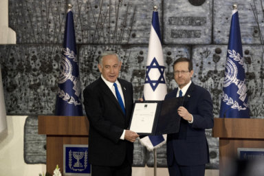 Benjamin Netanyahu to form new Israel government
