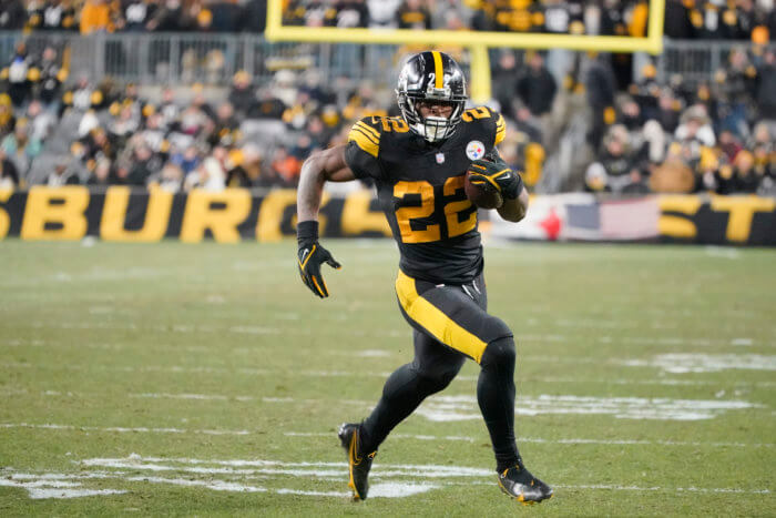 Week 12 DraftKings Monday Night Football Showdown: Pittsburgh Steelers vs.  Indianapolis Colts, Fantasy Football News, Rankings and Projections