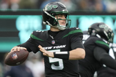 Jets quarterback Mike White will get his first start against the Bills