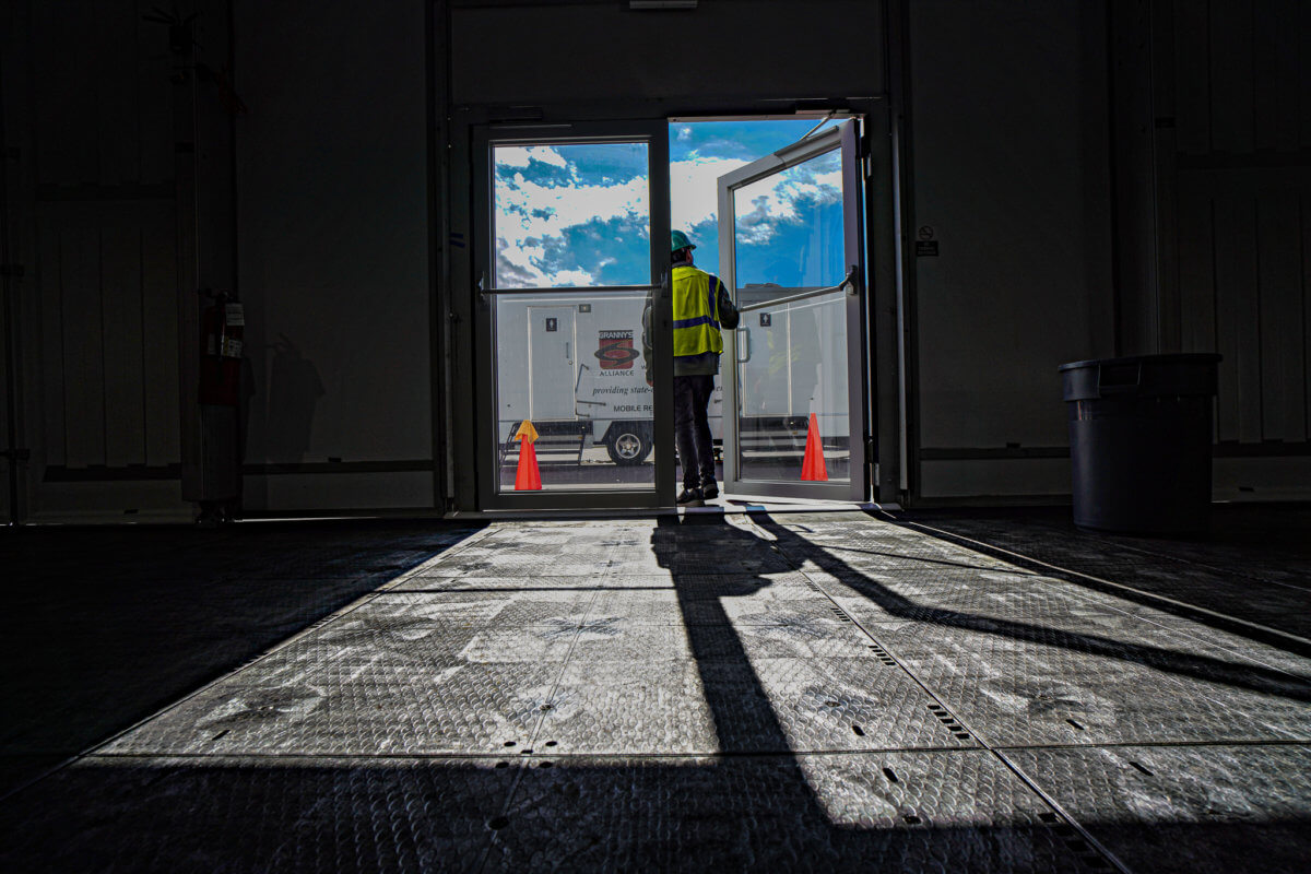 Randall’s Island ‘tent city’ to shutter starting next week, mayor