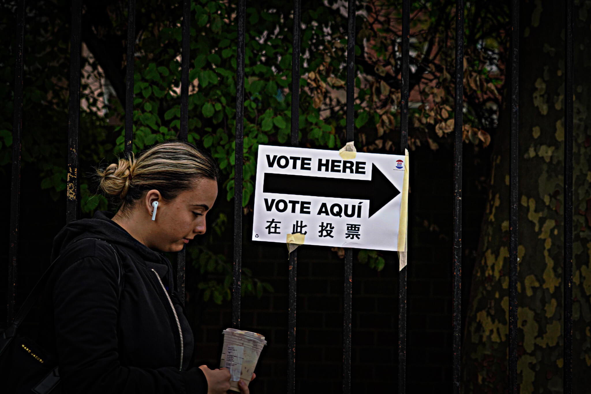 Early Manhattan voters say they are voting blue no matter who in 2022 midterms 6 Voting