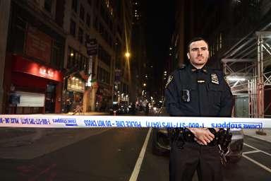 NYPD reports drops in murders and shootings in 2022