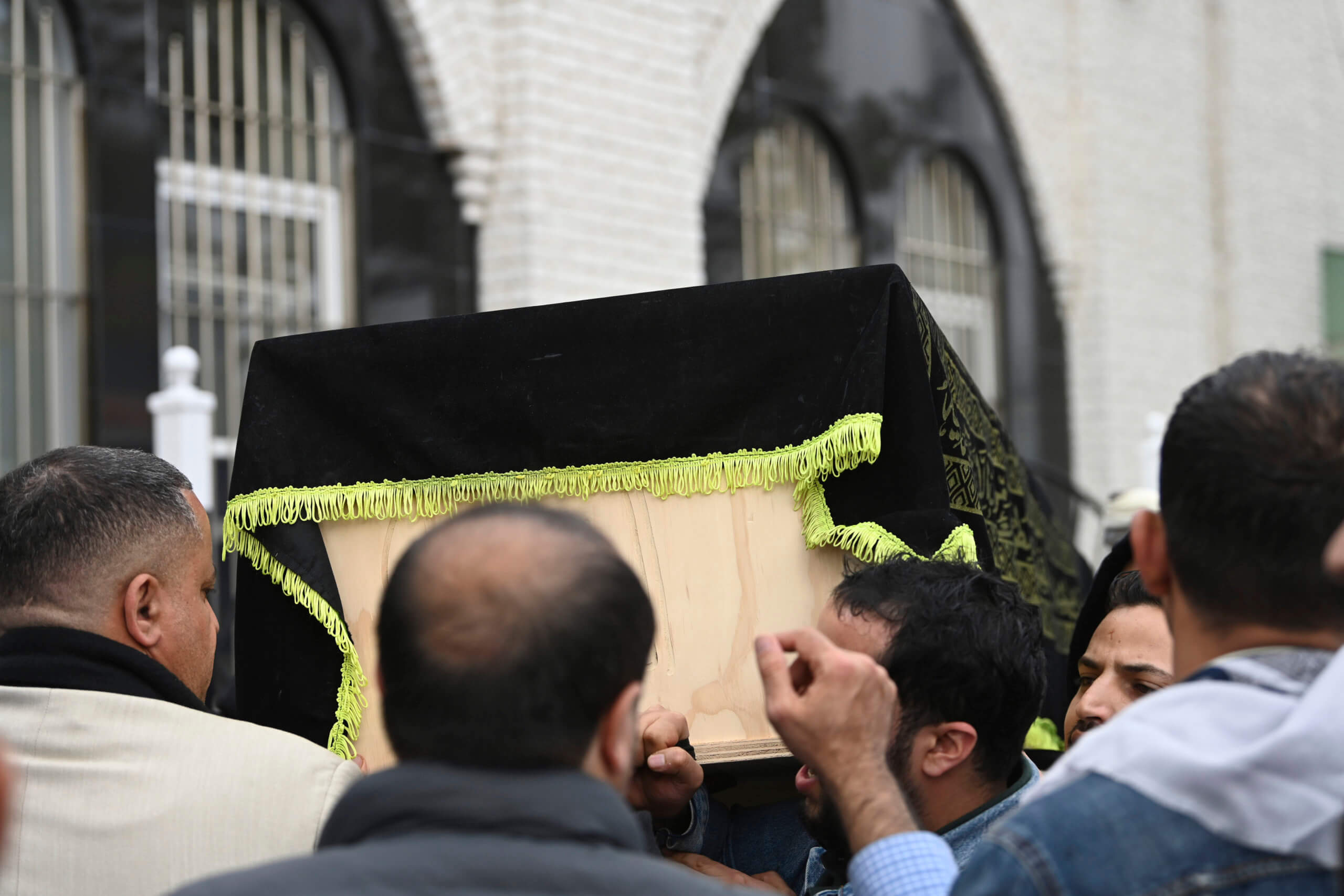 Victims of fatal Bronx fire mourned at Brooklyn funeral 8