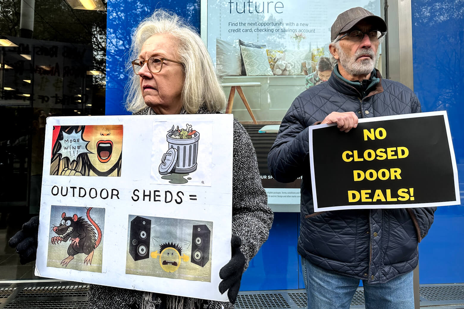 Wanting their voices heard, protestors rally against New York City restaurant shed legislation 3