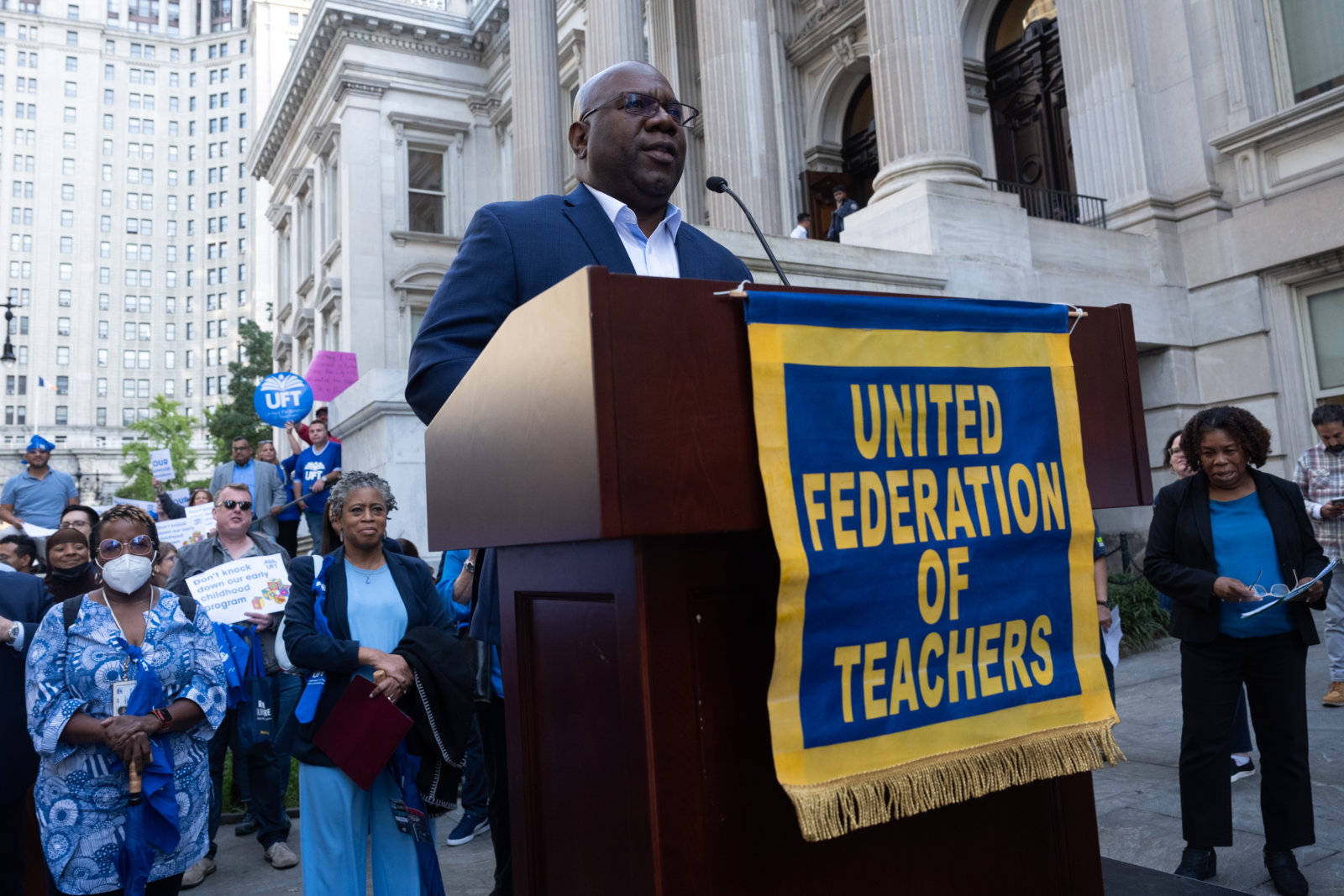 United Federation of Teachers rallies against cutbacks to city’s early