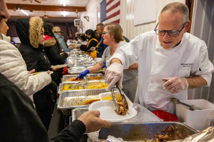 Food Bank NYC, Rosedale-Laurelton American Legion Post team up to host Christmas event for asylum seekers 20