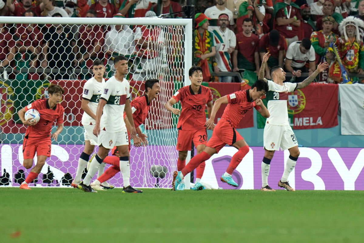 Grupo H da Copa do Mundo: Coreia do Sul venceu Portugal, vencedor do grupo, e avançou para as oitavas de final