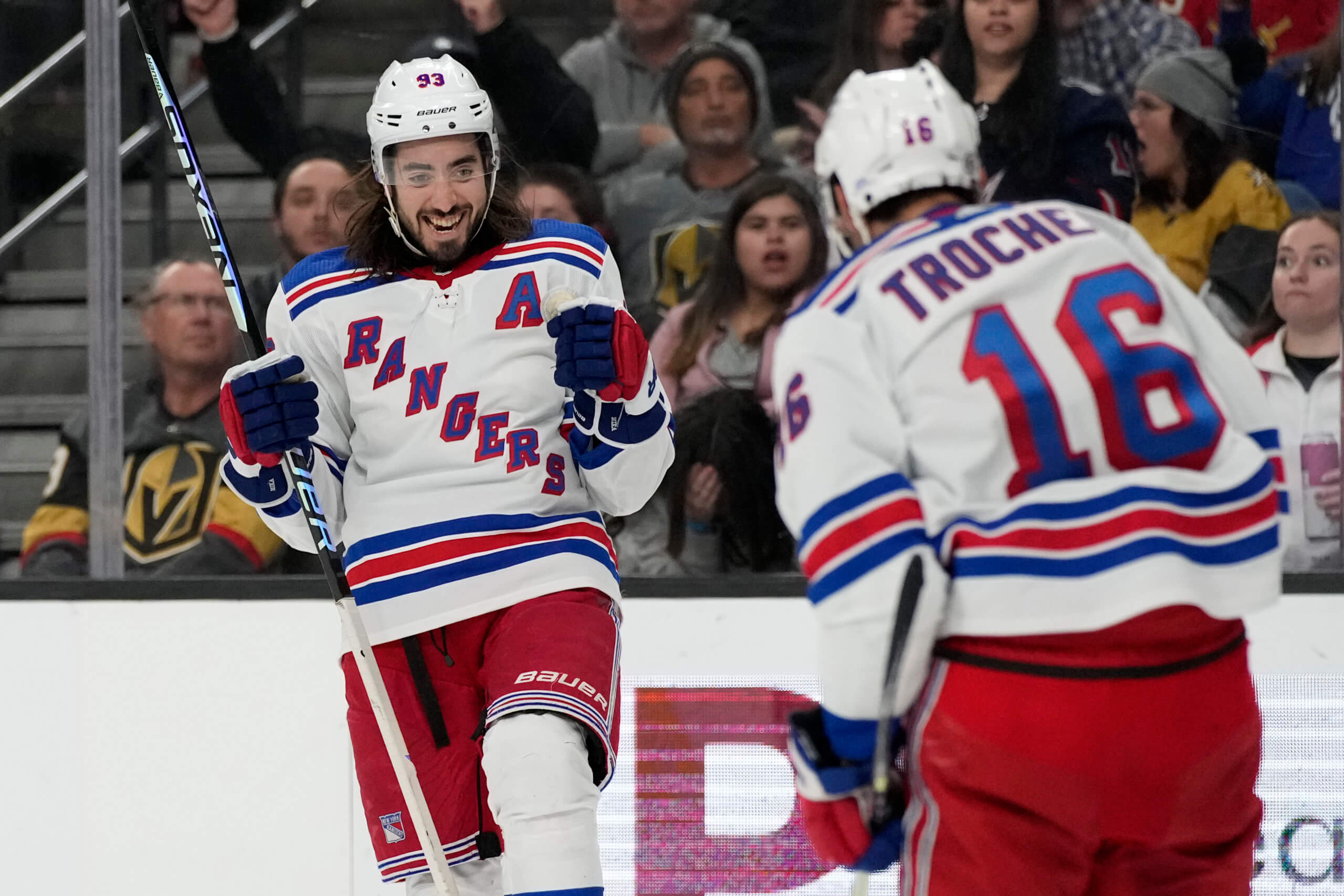 Rangers get big third period to outlast Vegas