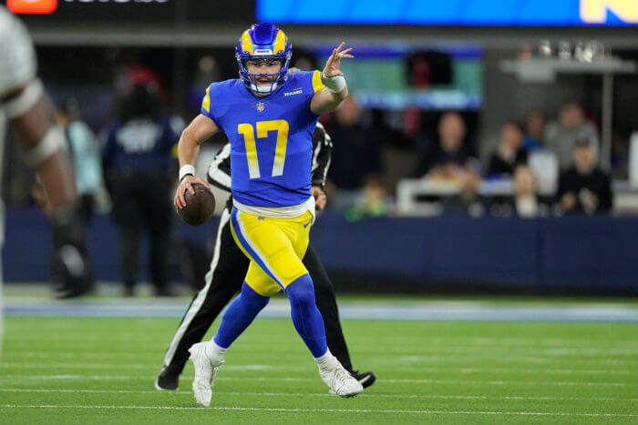 Baker Mayfield and the Rams take on the Packers