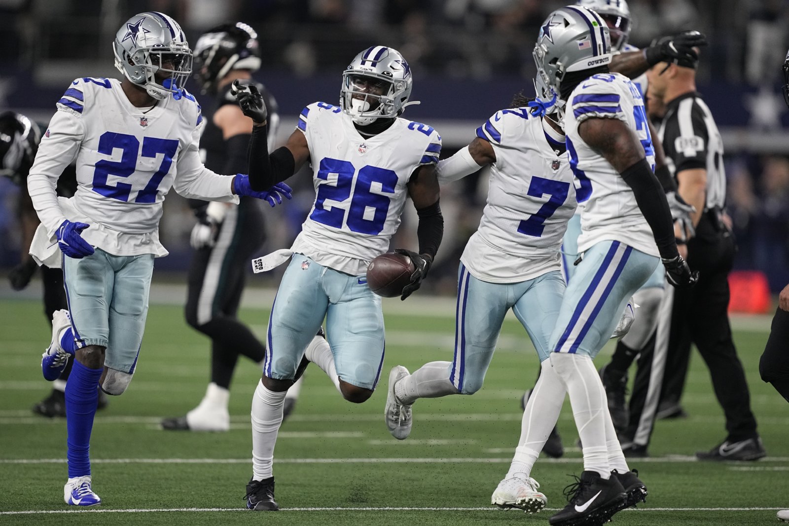 NFL Week 17 Cowboys vs Titans Thursday Night Football preview, predictions, prop bets, more
