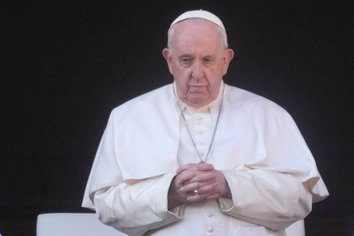 Pope Francis makes Christmas message