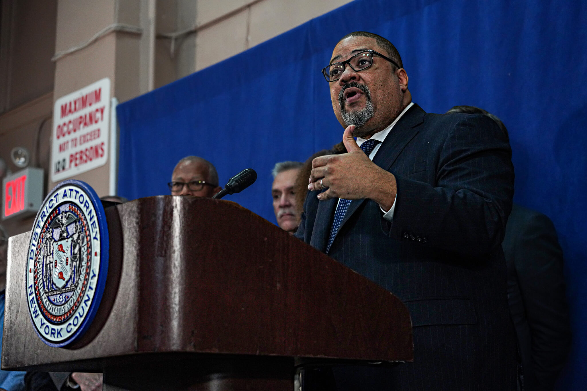 DA Bragg unveils plan to 'navigate' Manhattan mental health and substance abuse issues among homeless in borough 6