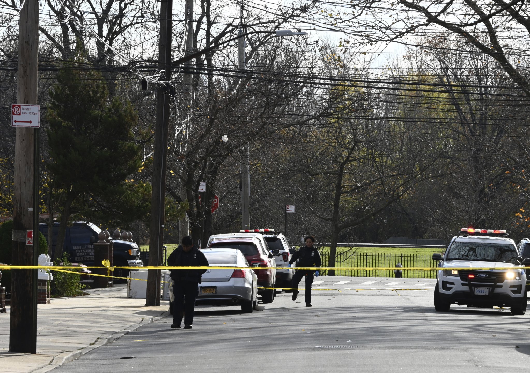 Man shot in the leg in broad daylight on Brooklyn street NYPD amNewYork