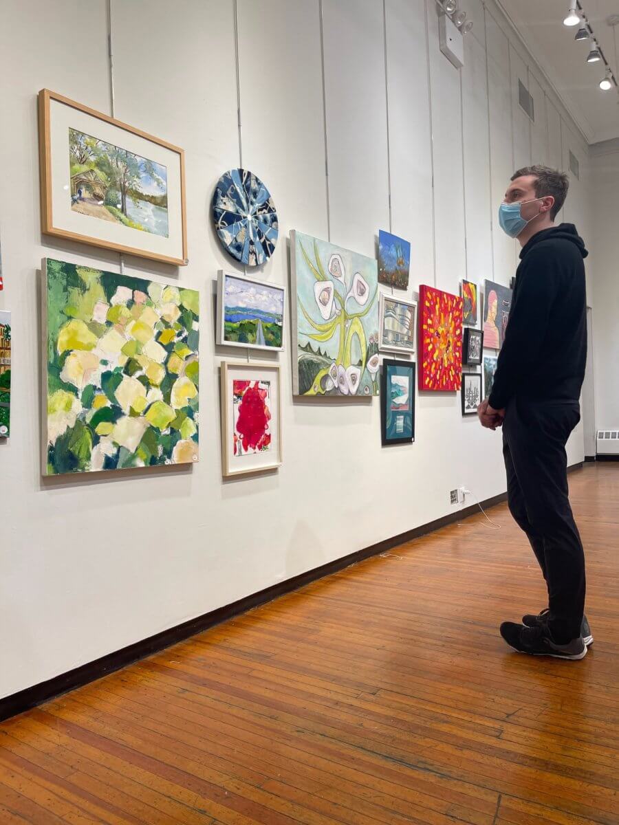 Art Students League of New York to host student art sales to support emerging artists| Roadsleeper.com