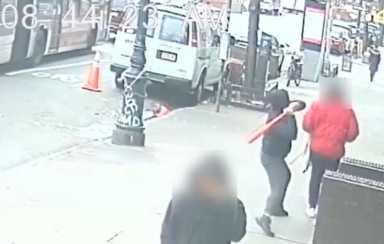 Violent brute attacks man with baseball bat in Hamilton Heights