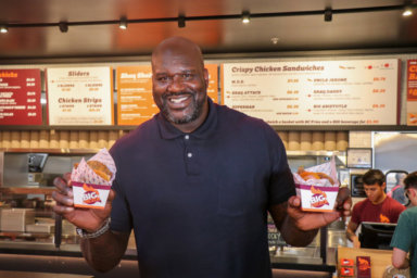 Shaquille-ONeal-at-Big-Chicken-1200×800-1