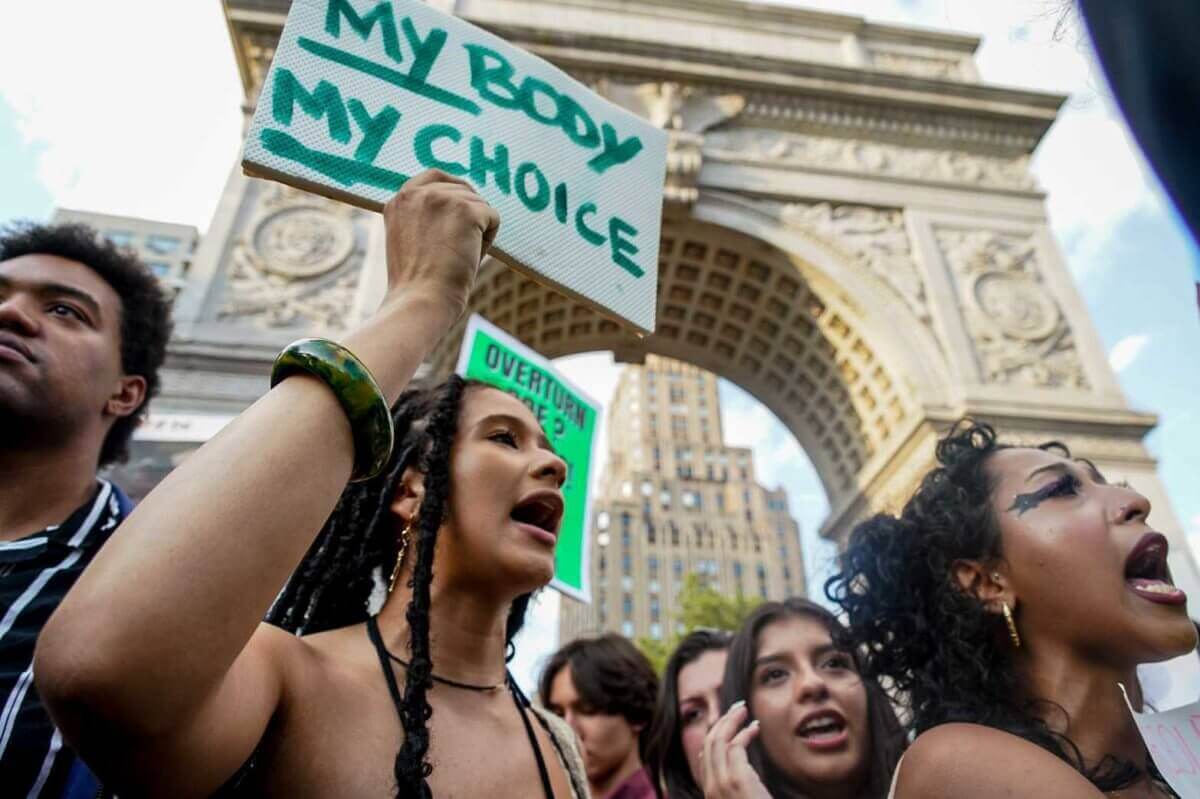 Year in Review | The 12 biggest New York City news stories of 2022 18 women protest