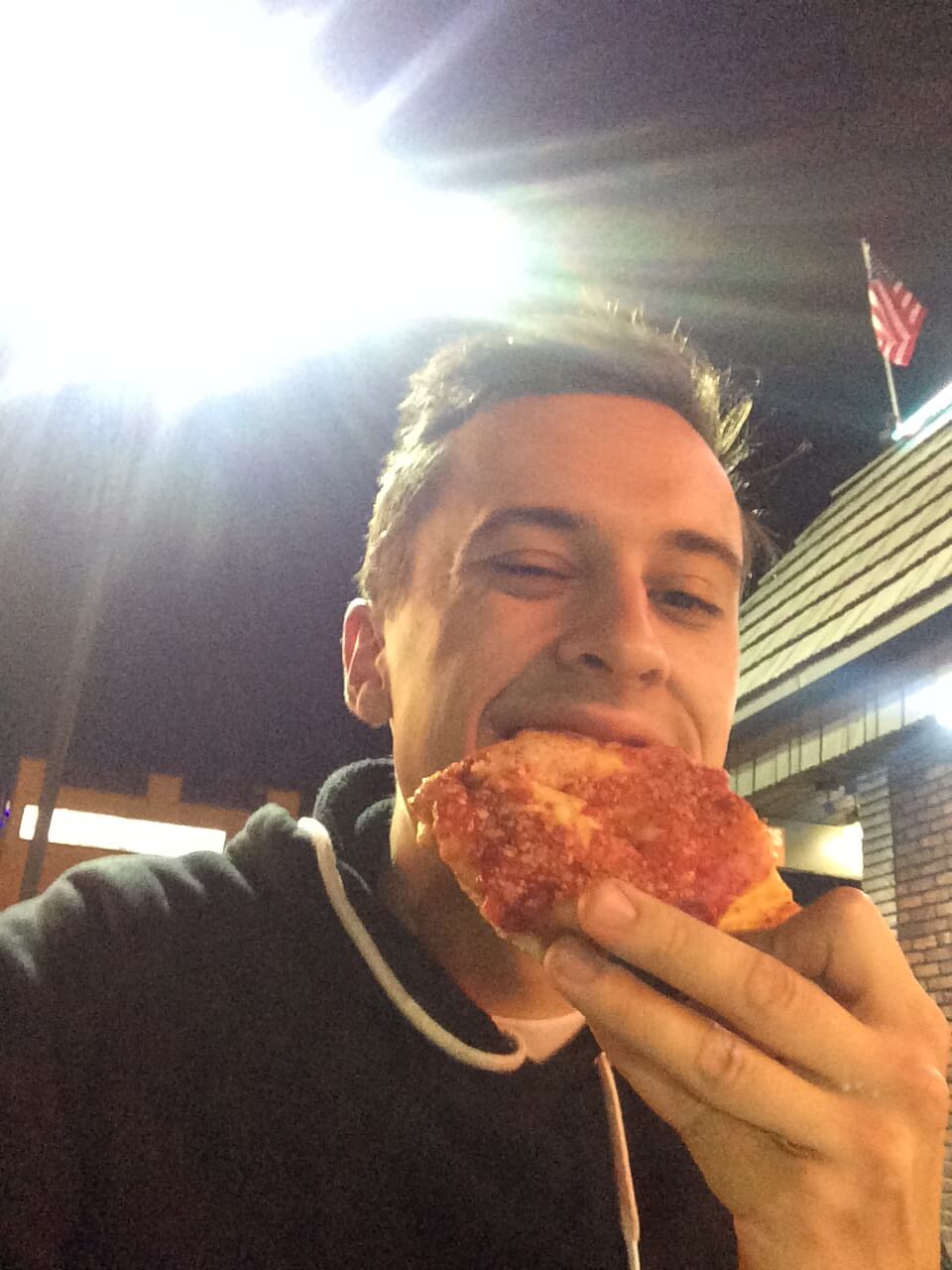 464 pizza slices in NYC mapped over 8 years, best spots