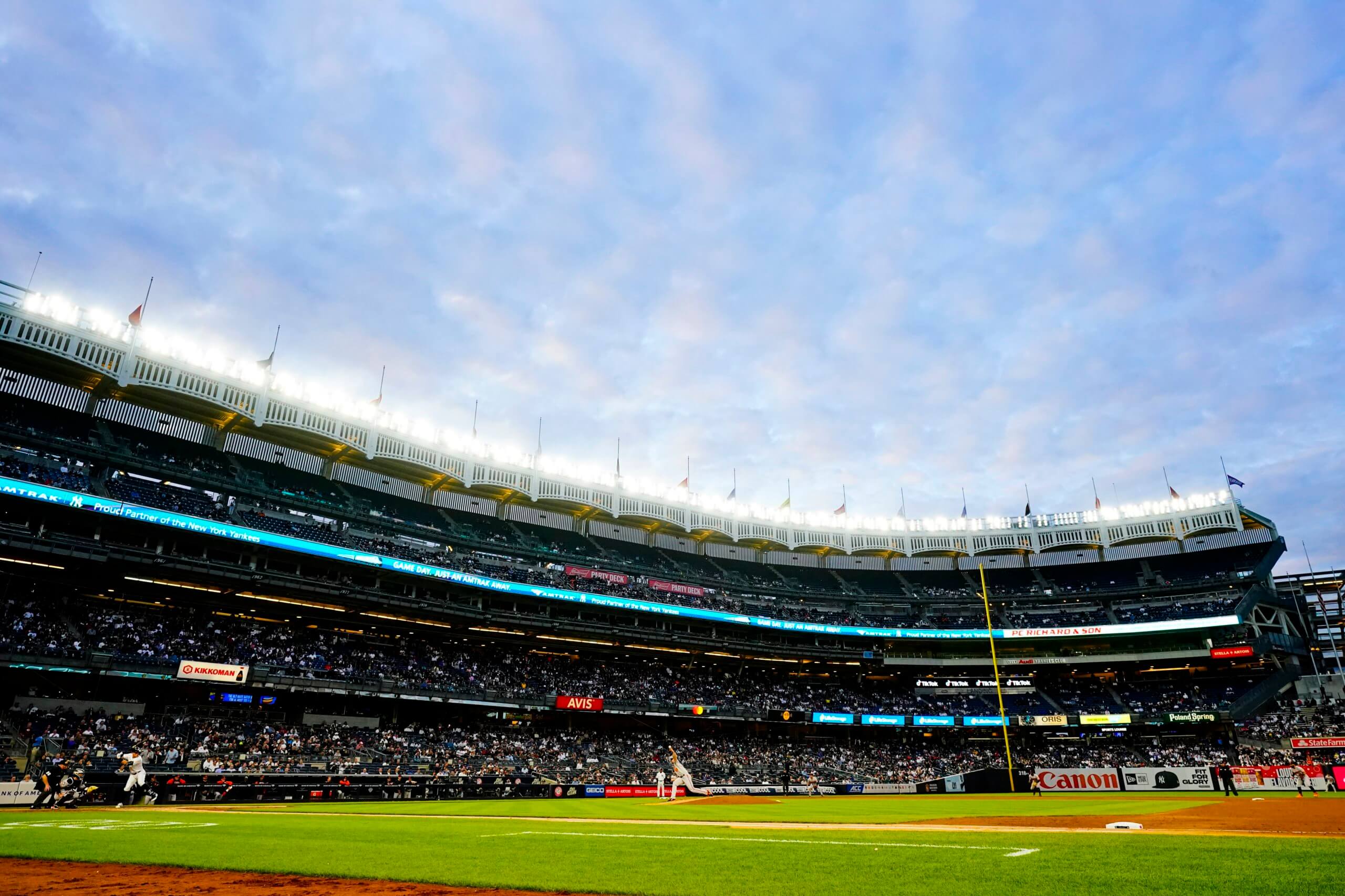 Yankee Stadium's 100th anniversary to be marked Tuesday, Baseball