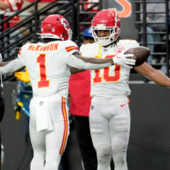 Jerick McKinnon and the Chiefs take on the Bengals