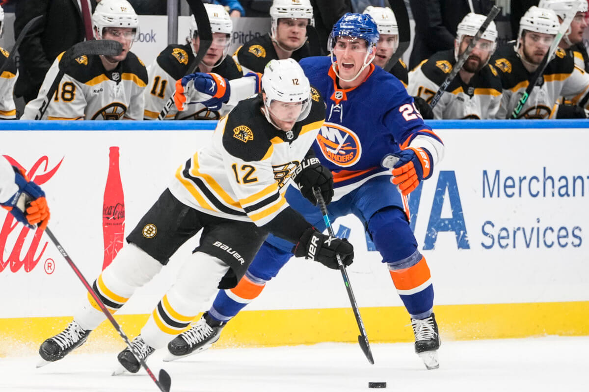 Islanders Bruins Brock Nelson