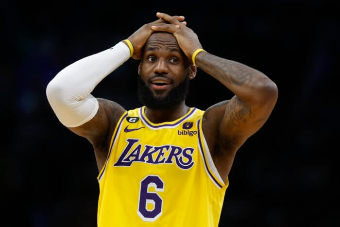 New York Knicks vs Los Angeles Lakers: Preview, odds, player props, more 7 LeBron James and the Lakers take on the Knicks